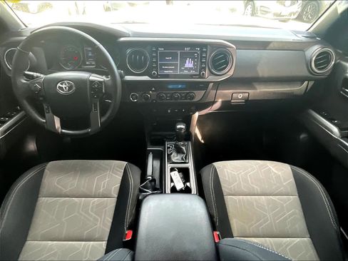 Used 2023 Toyota Tacoma TRD Sport w/ Black Out Package (TMS) AWD/4WD image 15