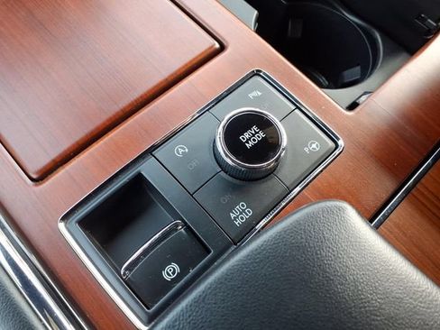 Used 2021 Lincoln Navigator Reserve AWD/4WD image 26