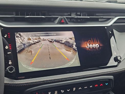 New 2026 Jeep Cherokee Limited image 24