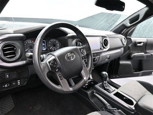 Used 2023 Toyota Tacoma TRD Off-Road w/ Technology Package image 14