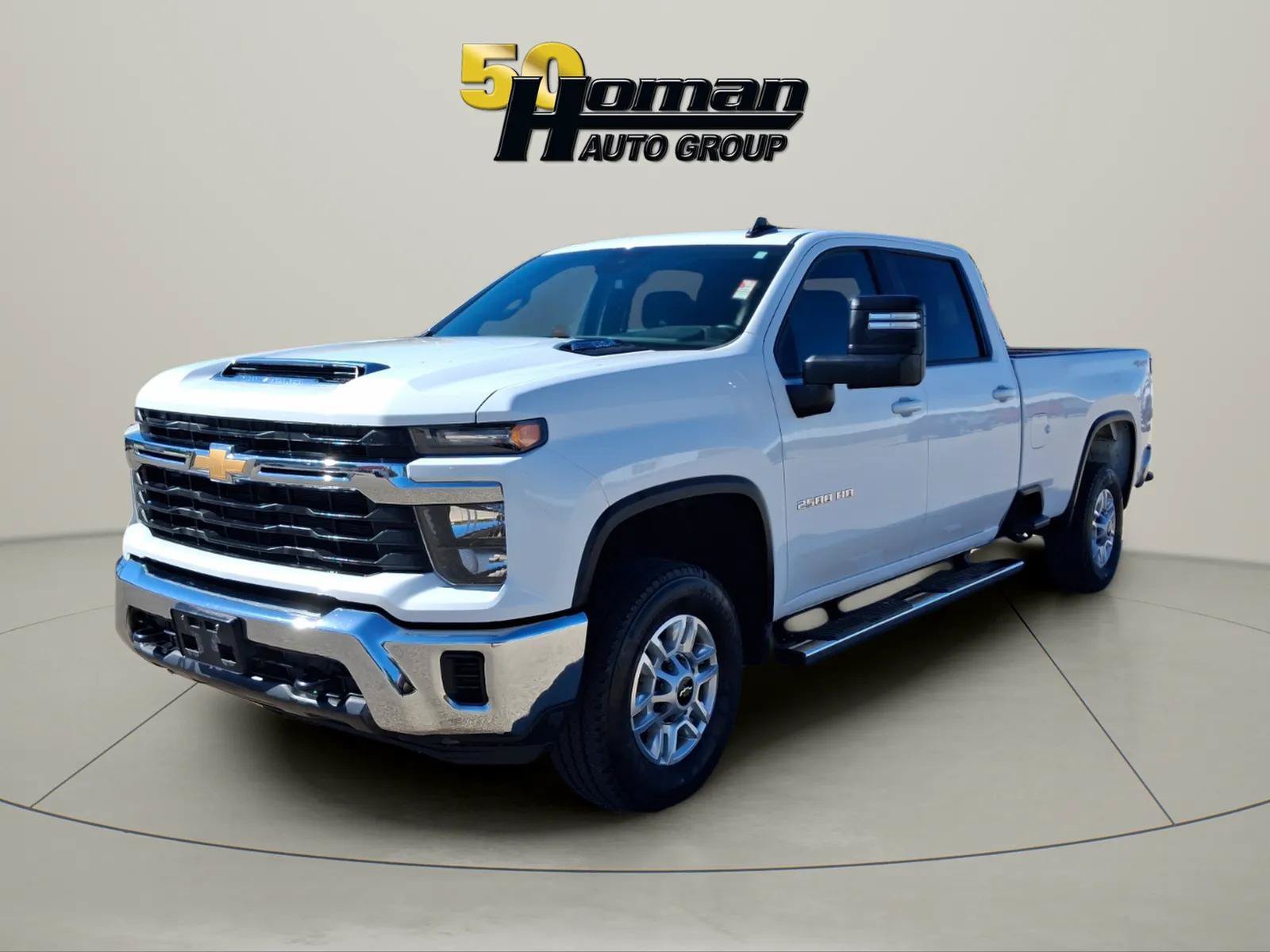 Used 2024 Chevrolet Silverado 2500 LT AWD/4WD image 1