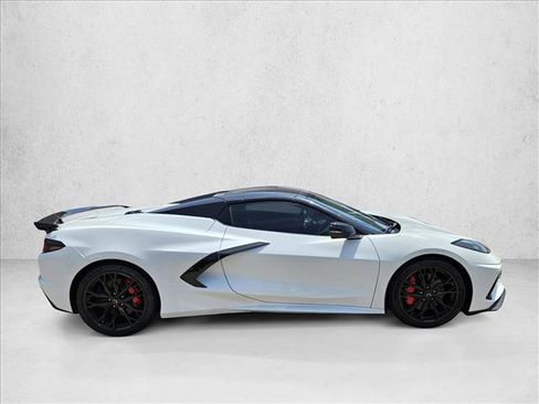 Used 2026 Chevrolet Corvette Stingray Premium Conv w/ Z51 Performance Package RWD image 4