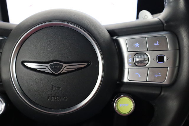Used 2023 Genesis GV60 Performance AWD/4WD image 9