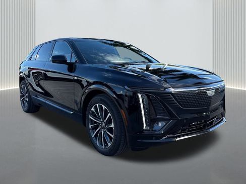 New 2026 Cadillac Lyriq Sport image 3