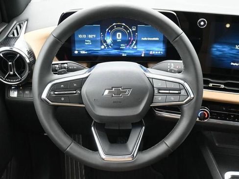 New 2026 Chevrolet Equinox ACTIV w/ Safety and Technology Package FWD image 22
