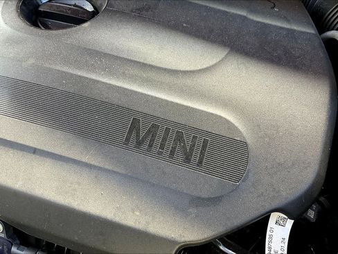 Certified 2025 MINI Cooper Countryman S w/ Comfort Package Max image 34