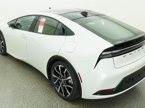 New 2026 Toyota Prius Plug-In Hybrid FWD image 53