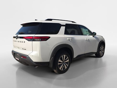 New 2026 Nissan Pathfinder SL AWD/4WD image 5