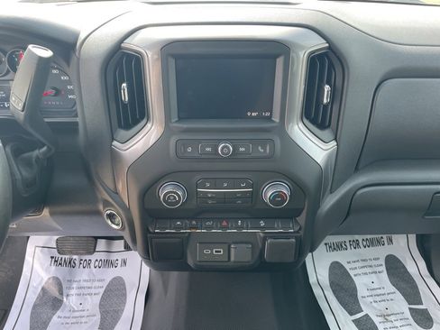 Used 2025 Chevrolet Silverado 1500 Custom Trail Boss image 19