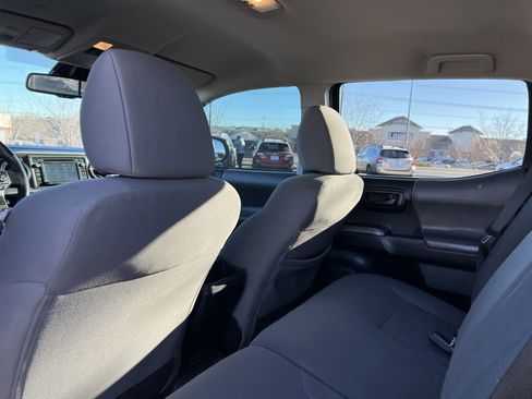Used 2019 Toyota Tacoma SR5 image 22