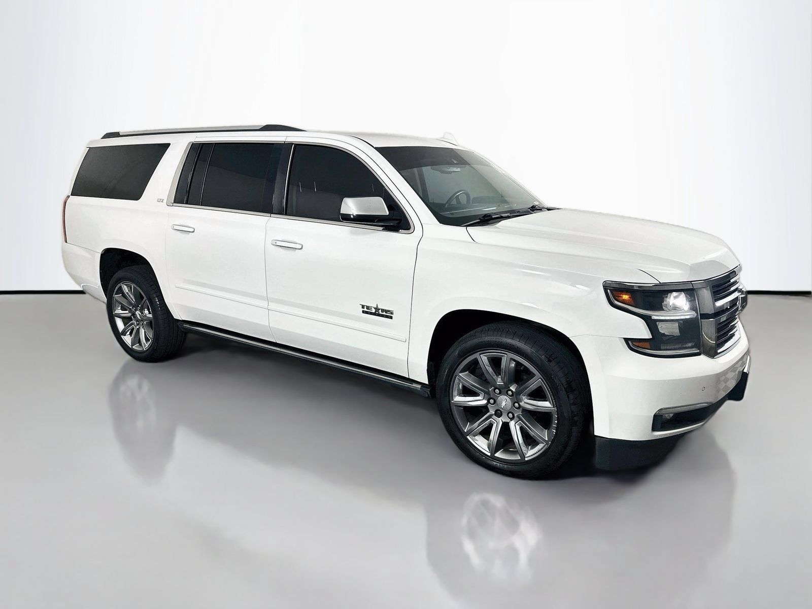 Used 2015 Chevrolet Suburban LTZ w/ Texas Edition RWD image 1