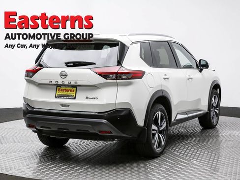 Used 2023 Nissan Rogue SL w/ SL Premium Package AWD/4WD image 5