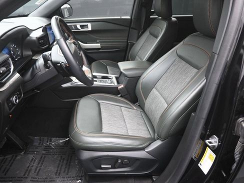 Used 2023 Ford Explorer Timberline image 18