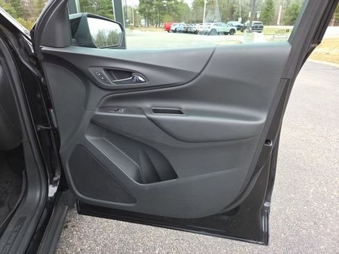 Used 2020 Chevrolet Equinox LT w/ Driver Convenience Package image 50