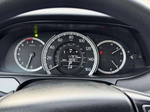 Used 2014 Honda Accord LX image 28