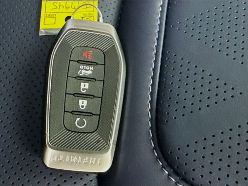 New 2026 INFINITI QX80 SPORT w/ Sport Exterior Package image 40