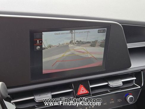 New 2026 Kia Niro LX image 17