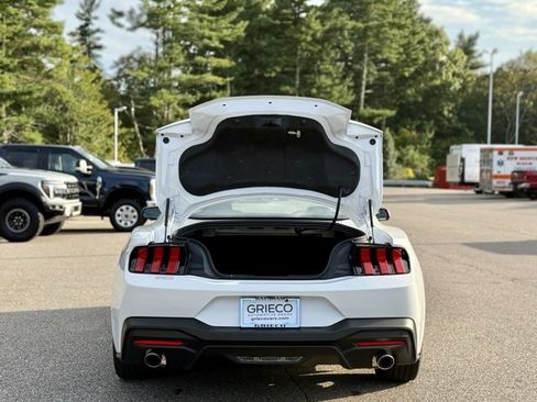 New 2025 Ford Mustang Coupe image 6
