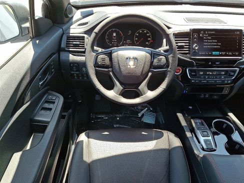 New 2026 Honda Ridgeline Black Edition image 9