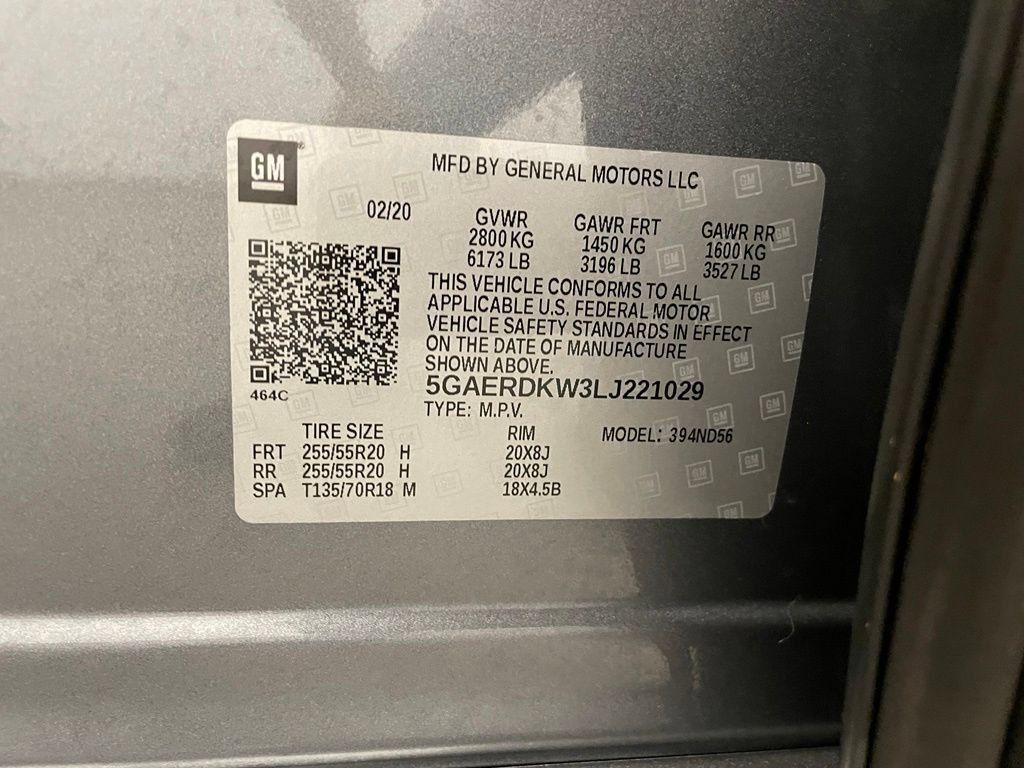 Used 2020 Buick Enclave Avenir w/ Avenir Technology Package FWD image 35