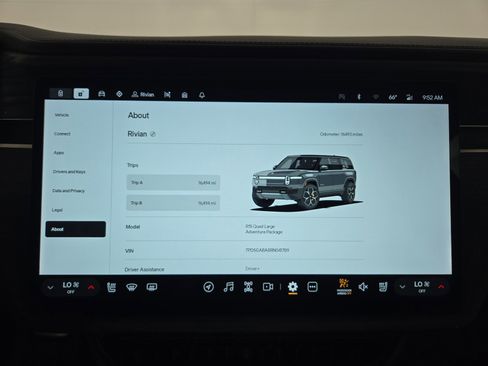 Used 2024 Rivian R1S Adventure AWD/4WD image 29