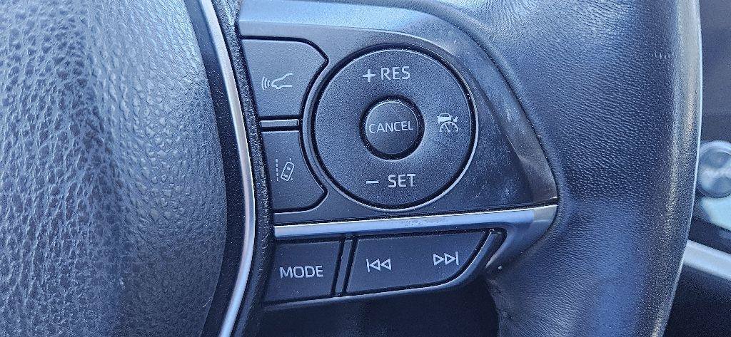 Used 2018 Toyota Camry XSE w/ Audio Package FWD image 15