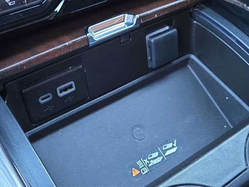 Used 2023 GMC Yukon Denali Ultimate image 35