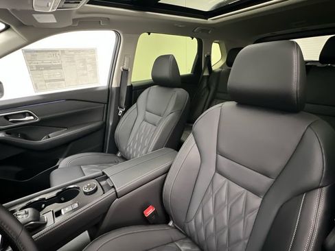 New 2026 Nissan Rogue Platinum w/ Platinum Premium Package AWD/4WD image 8
