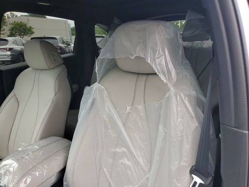 New 2026 Acura RDX SH-AWD image 17