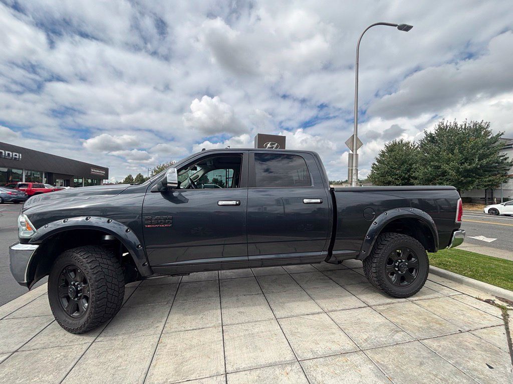 Used 2014 RAM 2500 Laramie w/ Convenience Group AWD/4WD image 4