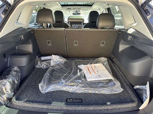New 2026 Volkswagen Tiguan SE image 5