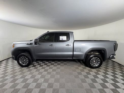 Used 2020 GMC Sierra 1500 Elevation w/ Elevation Value Package image 4