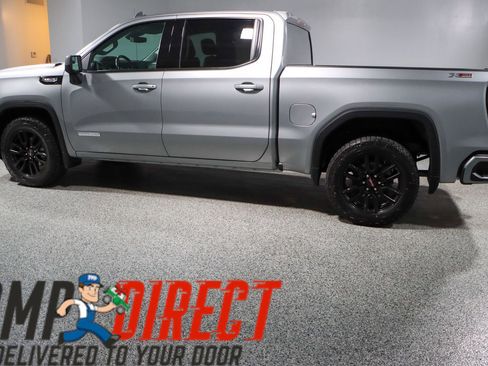 Used 2023 GMC Sierra 1500 Elevation w/ LPO, Elevation Black Package image 10