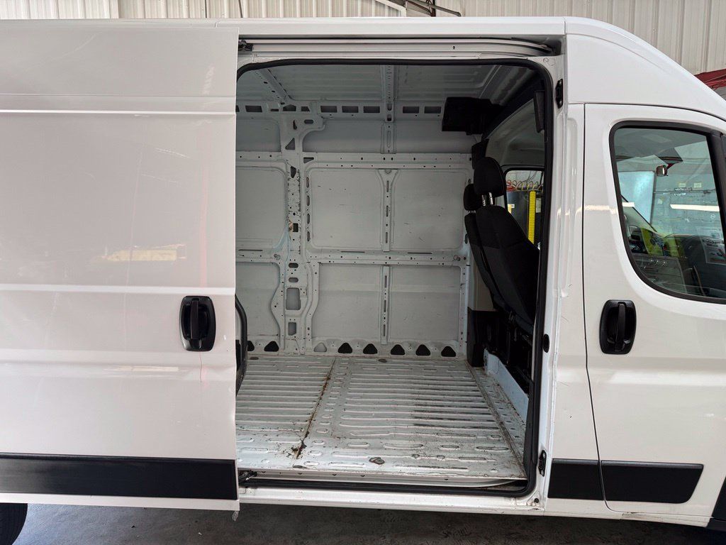 Used 2020 RAM ProMaster 2500 FWD image 23