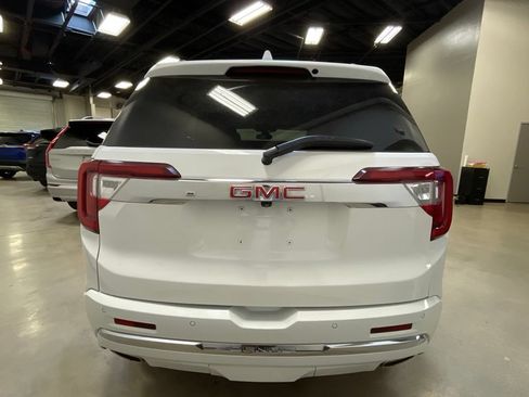 Used 2023 GMC Acadia Denali FWD image 3
