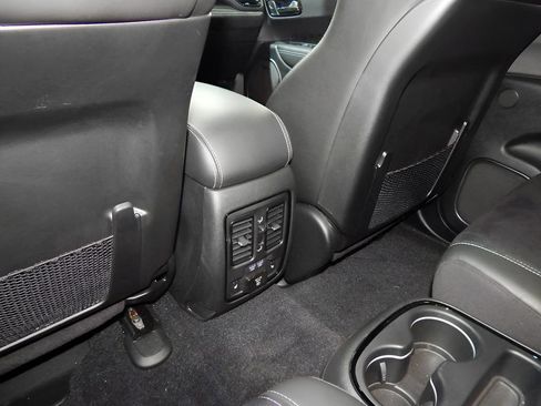 Used 2022 Dodge Durango SRT w/ SRT Interior Appearance Group image 37