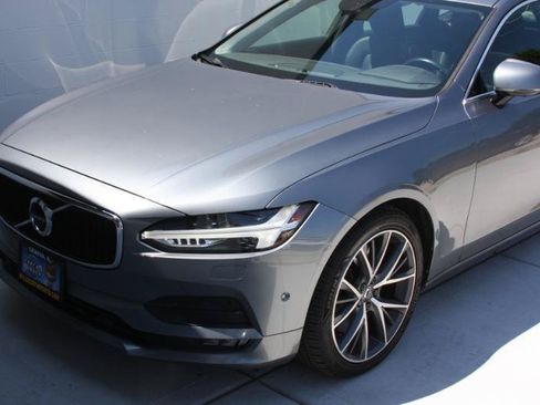 Used 2018 Volvo S90 T6 Momentum w/ Convenience Package AWD/4WD image 15