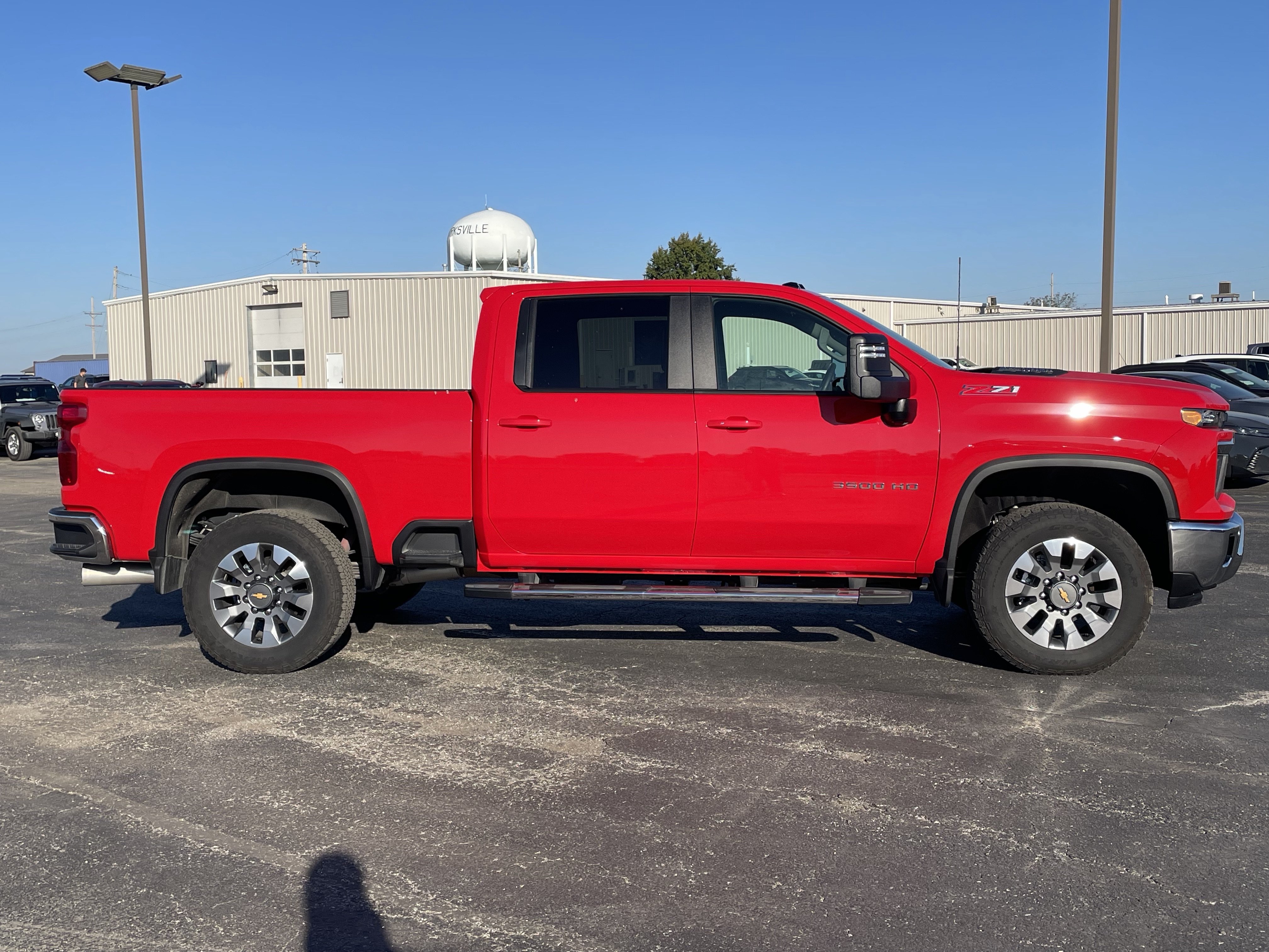 Used 2026 Chevrolet Silverado 3500 LT w/ All Star Edition AWD/4WD image 2