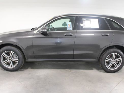 Used 2022 Mercedes-Benz GLC 300 image 6