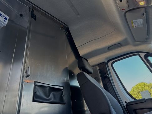 New 2024 RAM ProMaster 3500 w/ Delivery Van Package image 16