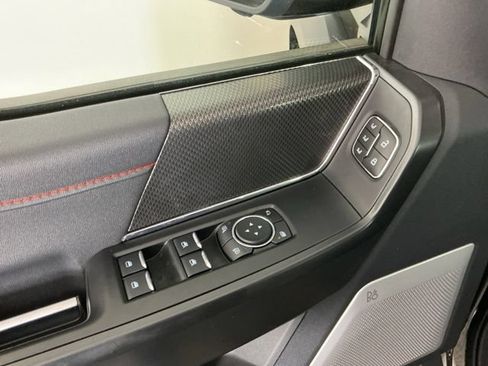 Used 2025 Ford F150 Raptor AWD/4WD image 16