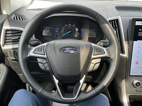 Used 2023 Ford Edge SEL w/ Convenience Package AWD/4WD image 17