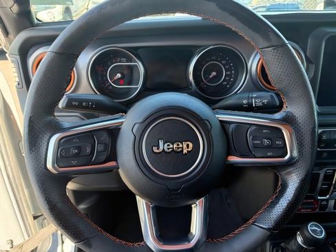 Used 2022 Jeep Gladiator Mojave w/ LED Lighting Group AWD/4WD image 14