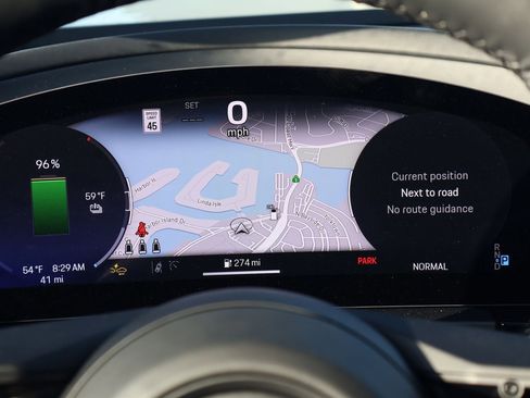 New 2025 Porsche Macan 4 Electric image 16