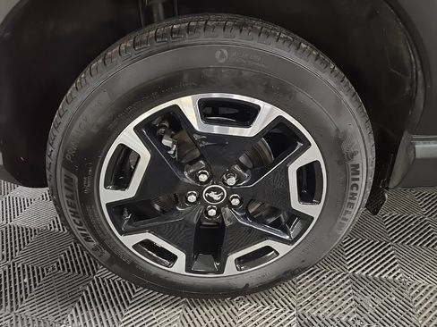 Used 2024 Ford Bronco Sport Outer Banks AWD/4WD image 19