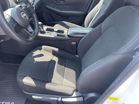 Used 2024 Nissan Sentra S FWD image 12