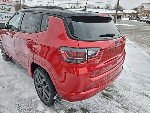 Certified 2024 Jeep Compass Limited w/ High Altitude Package image 14