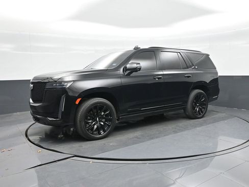 Used 2024 Cadillac Escalade Sport w/ LPO, ONYX Package image 20