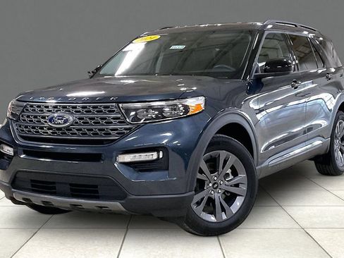 Certified 2024 Ford Explorer XLT w/ Equipment Group 202A AWD/4WD image 2