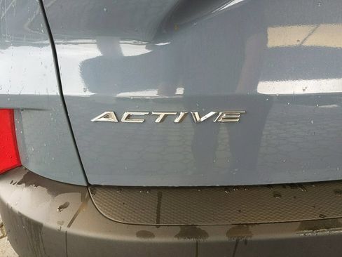 Used 2024 Ford Escape Active AWD/4WD image 8